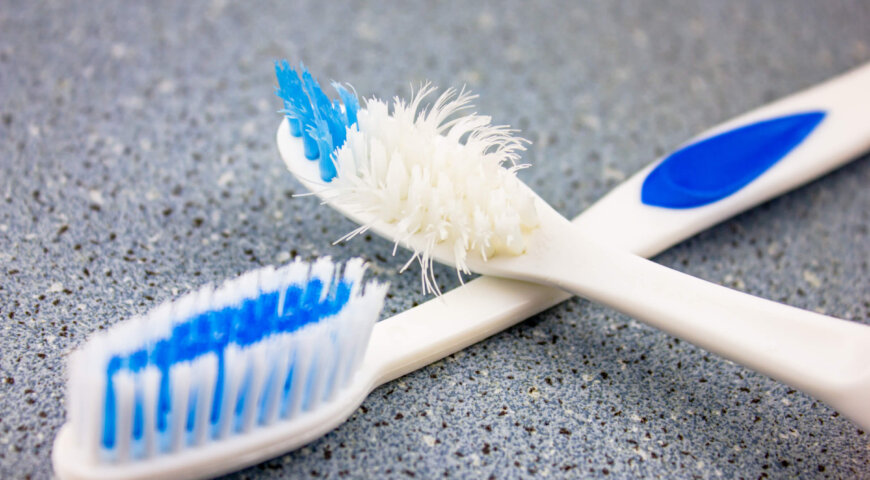 The Hidden Risks Of Using An Old Toothbrush: Why It’s Time To Replace Yours