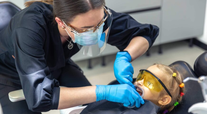 Dental First Aid During Holiday Emergencies
