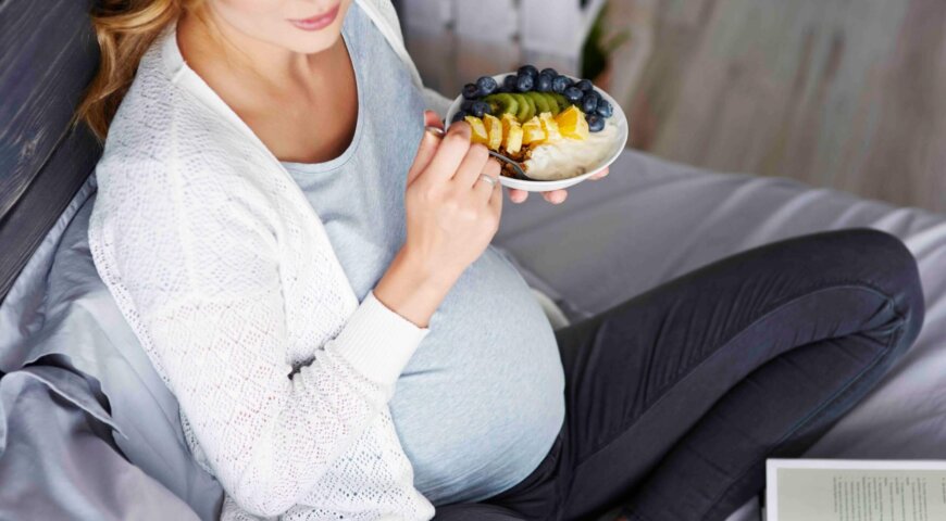 How Pregnancy Cravings Can Affect Your Teeth